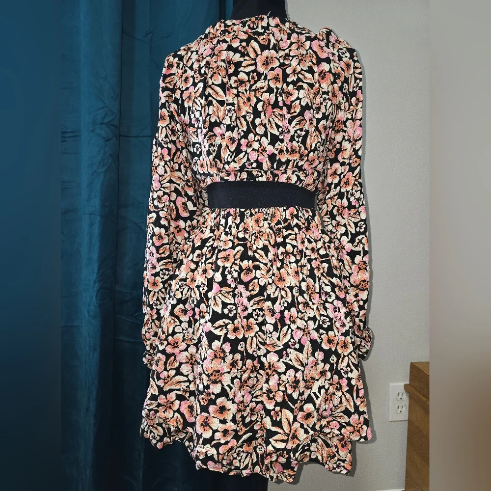 NWOT Free People Jael Floral Print Cut Out Back Mini Dress Size XS‎
